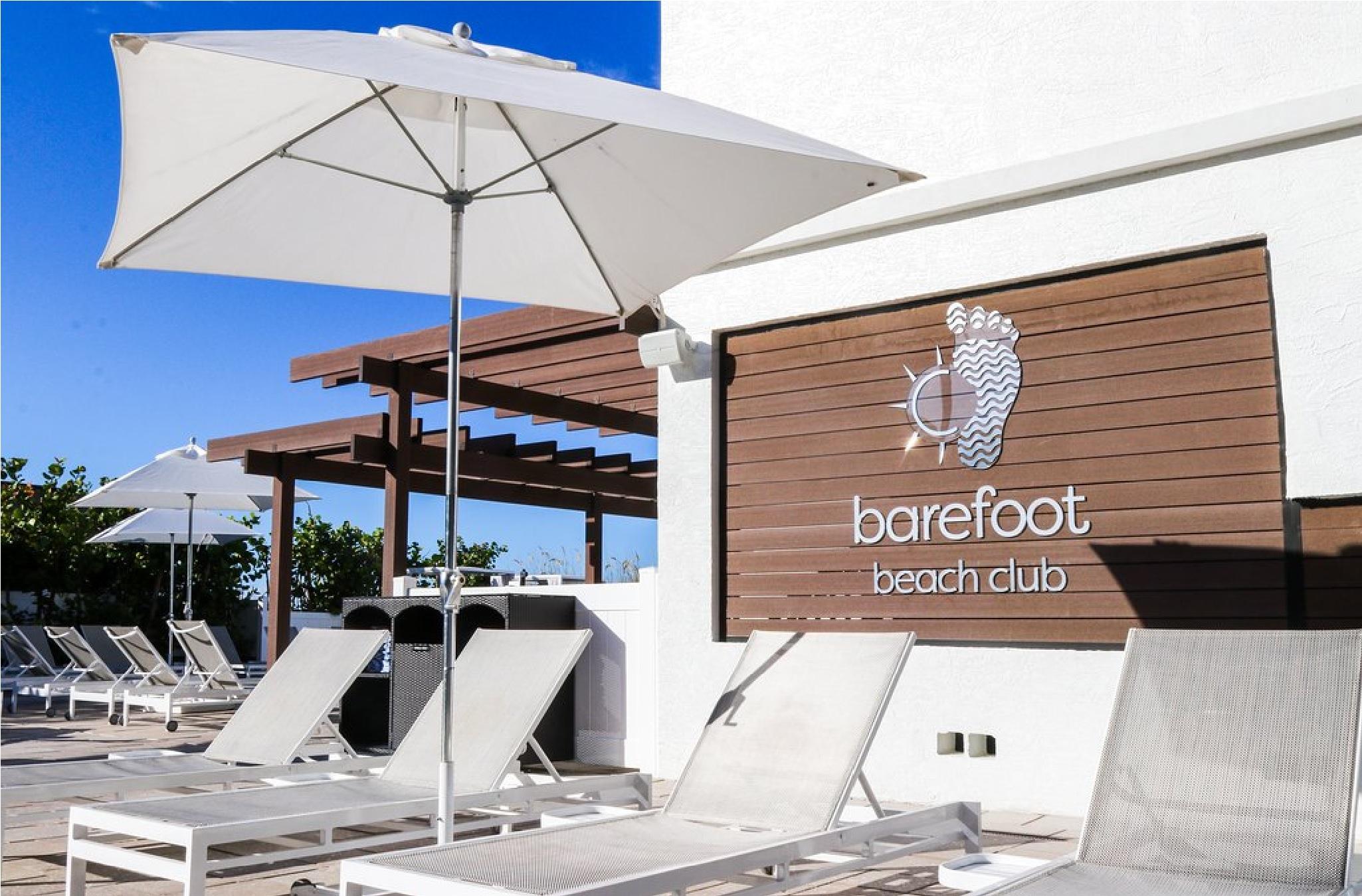 Barefoot Beach Club St. Pete Beach Extérieur photo