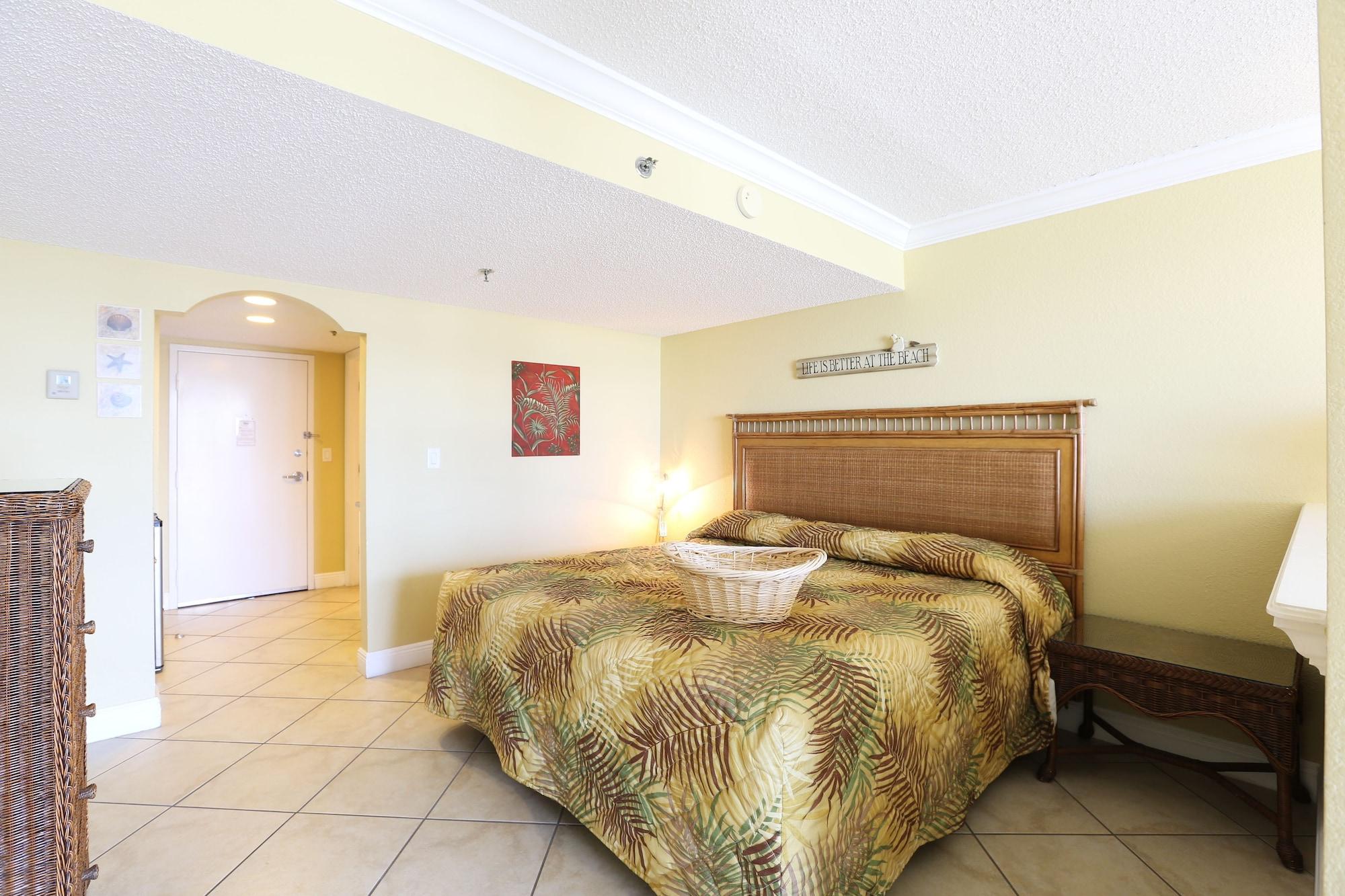Barefoot Beach Club St. Pete Beach Extérieur photo