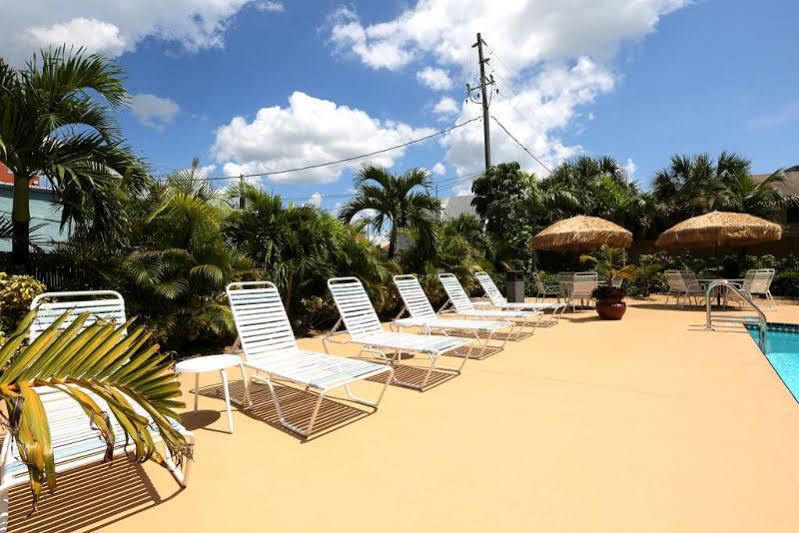Barefoot Beach Club St. Pete Beach Extérieur photo