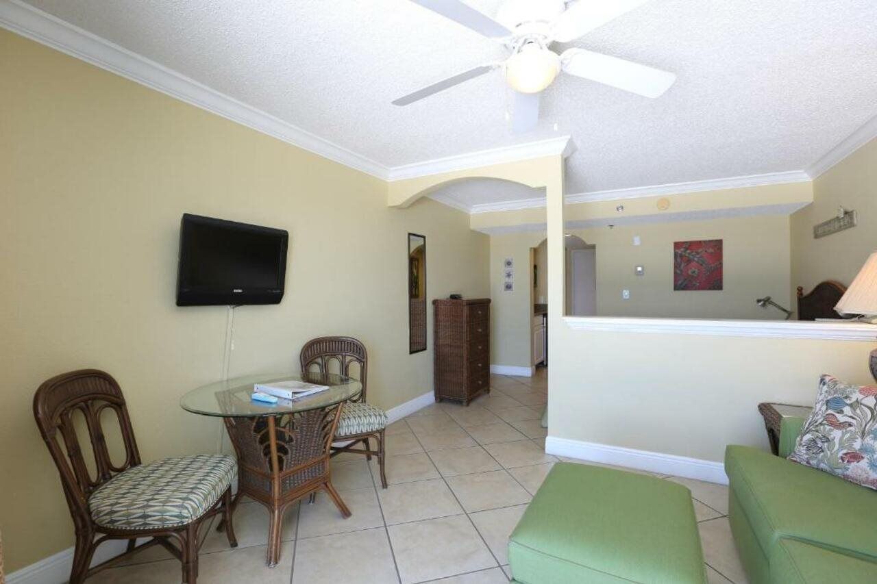Barefoot Beach Club St. Pete Beach Extérieur photo