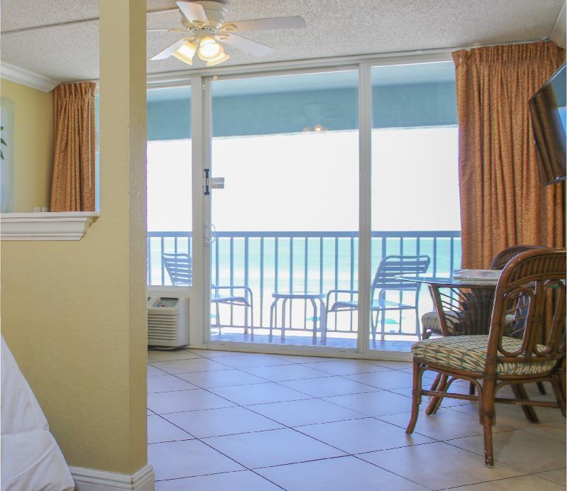Barefoot Beach Club St. Pete Beach Extérieur photo