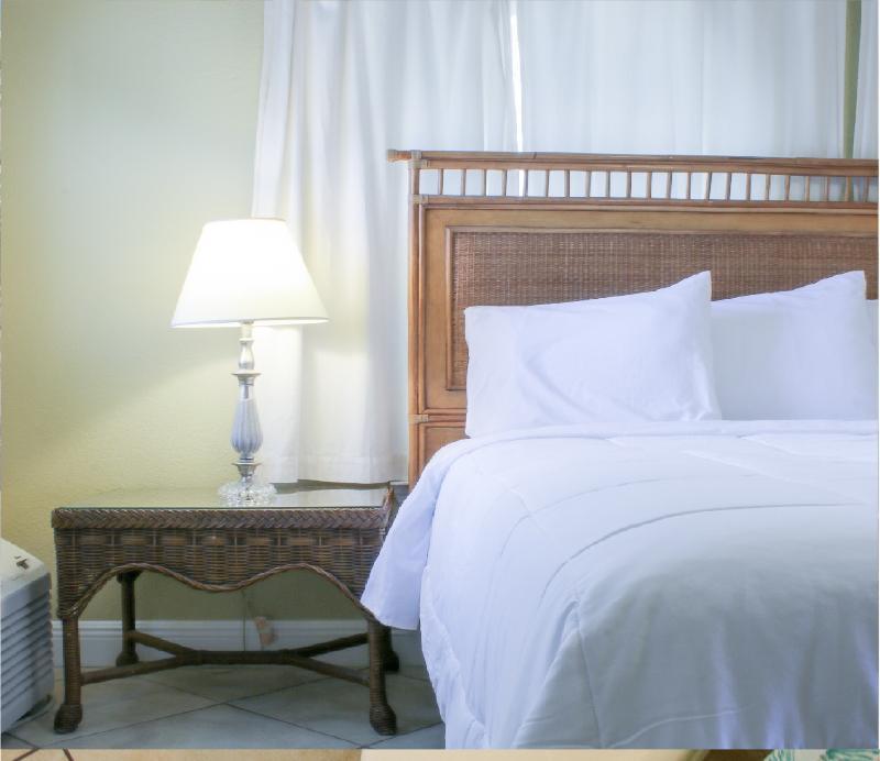 Barefoot Beach Club St. Pete Beach Extérieur photo
